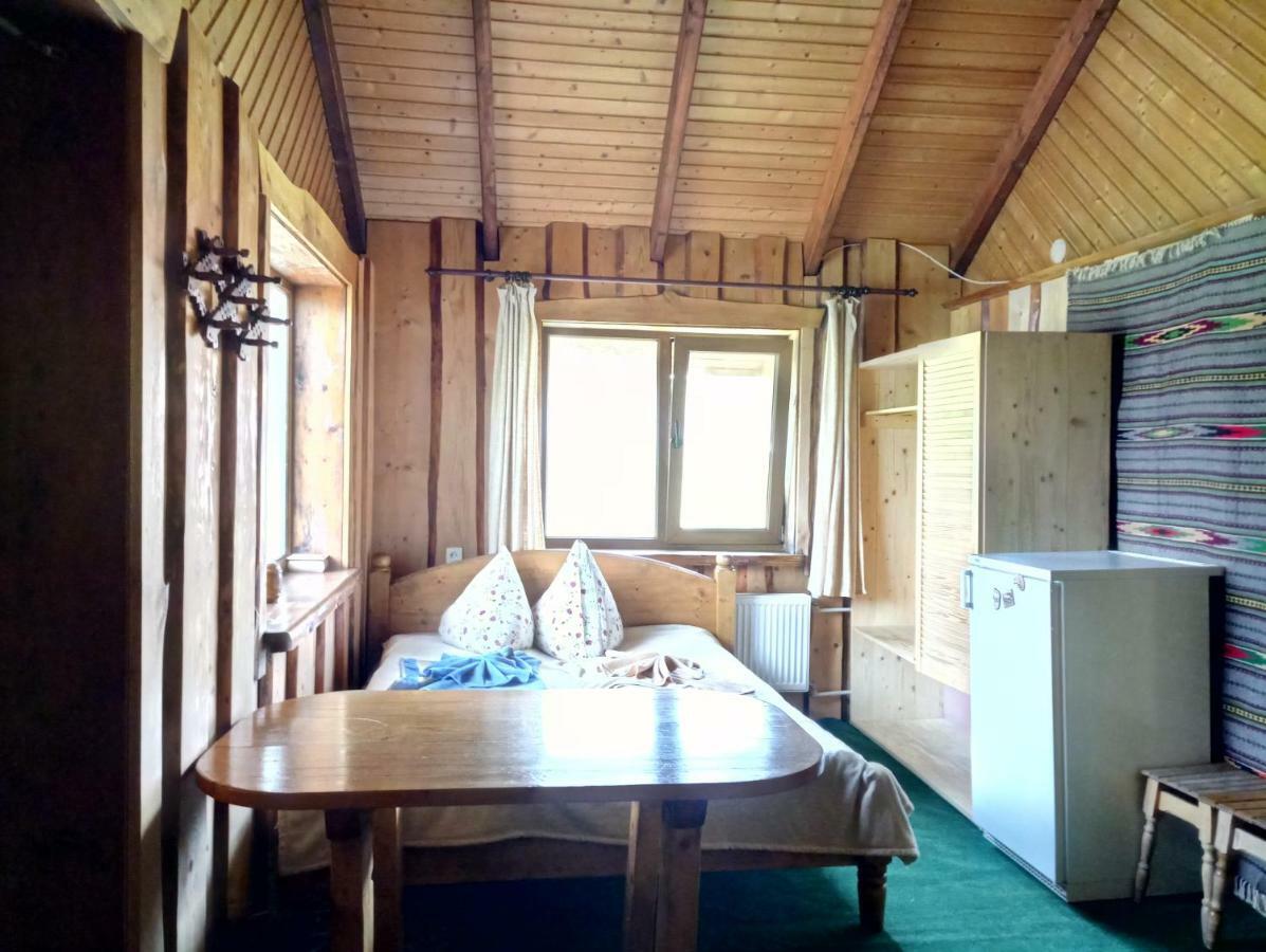 Gostynniy Dvir Raytshtoky Hotel Vorokhta Eksteriør billede